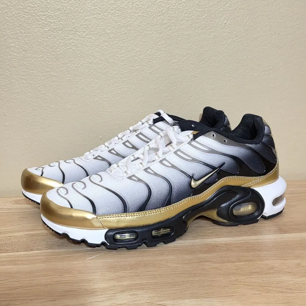 Nike Air Max Plus Premium Footlocker 50th Anniversary Gold HM0352-100 Men's 8